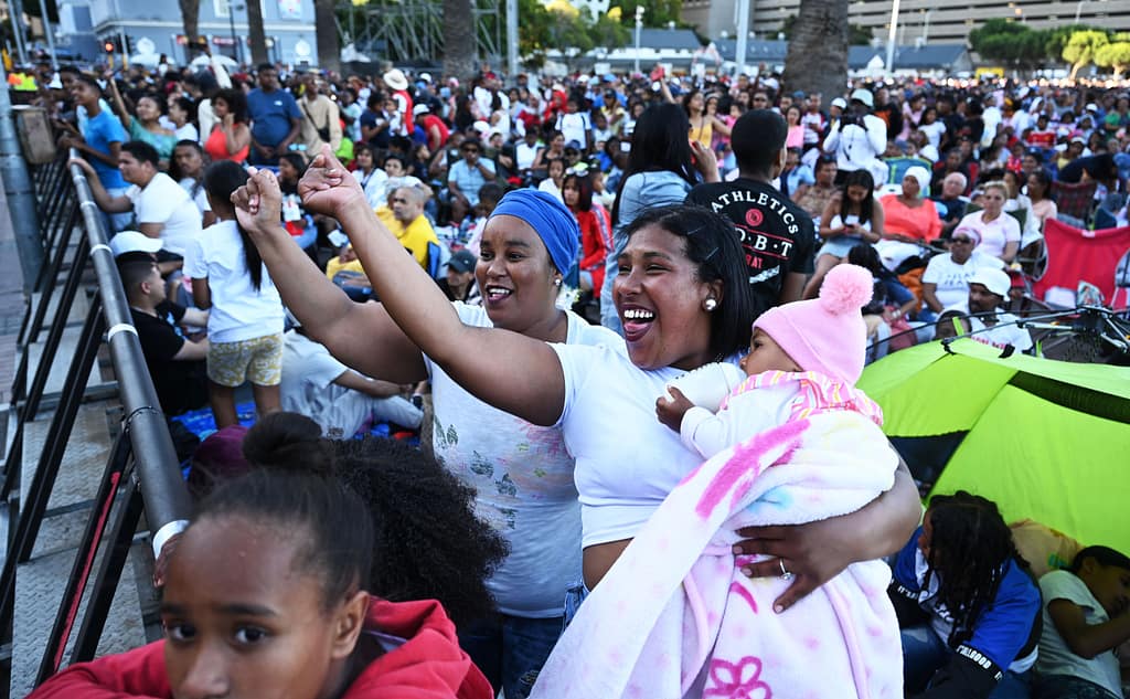 Festivegoers dancing to the music at the Cape Town Festive Lights Switch-On