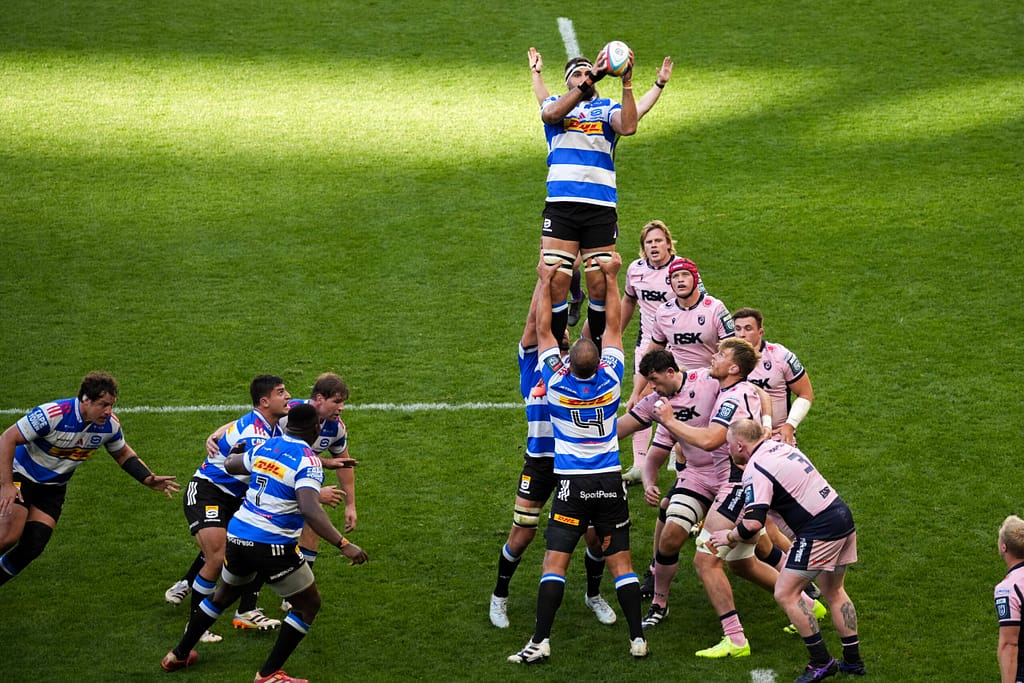DHL Stormers players go for a lineout during a match against Cardiff Rugby